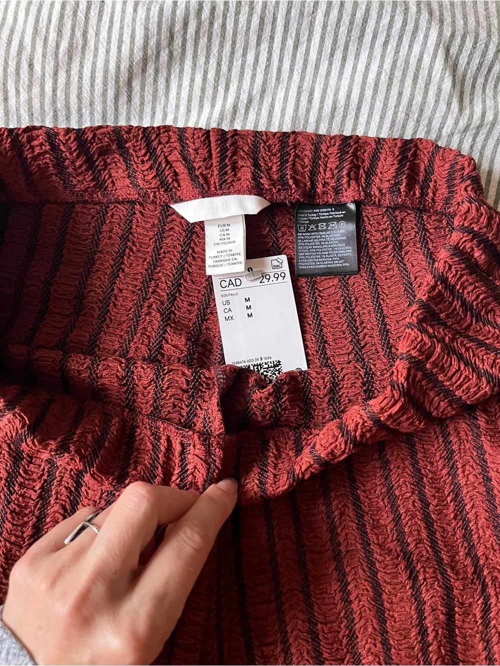H&M Rust knit pants - Picture 2 of 8